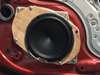 Установка акустики Hertz MLK 165.3 в Mitsubishi Eclipse GT